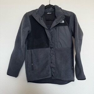 Boys The North Face Gray Fleece Jacket Size Large Excellent Condition